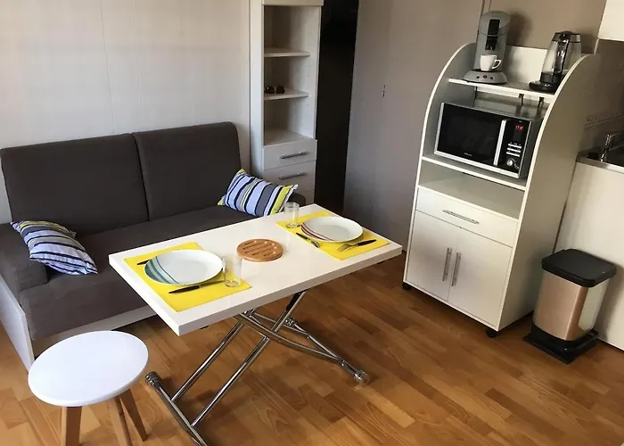 Charmant Studio Avec Balcon Et Parking Gratuit Lejlighed